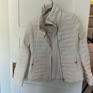 Light puffer jacket